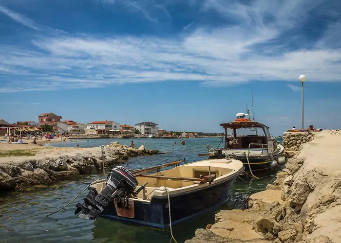Fisa Гостевой дом 3*